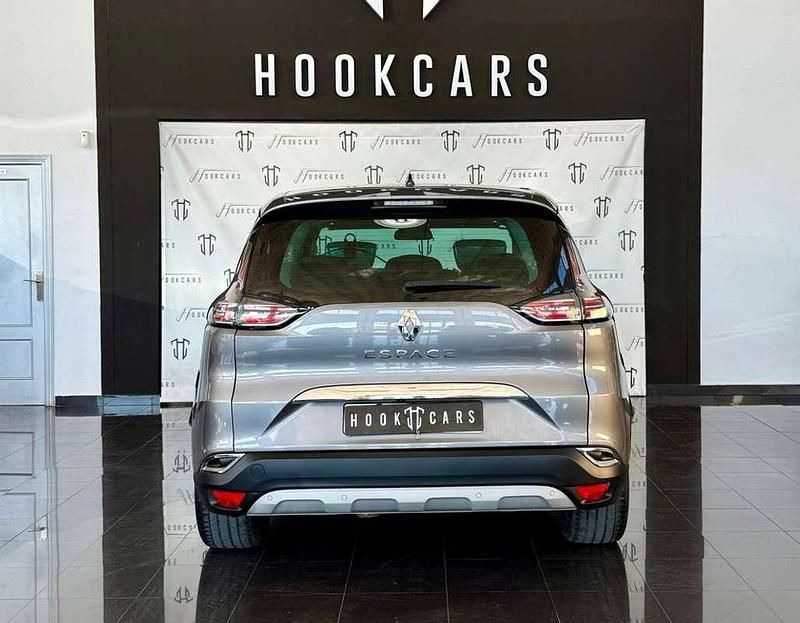 Usado Renault Espace LIMITED 160 CV (117 kW) 2018 Gris Monovolumen