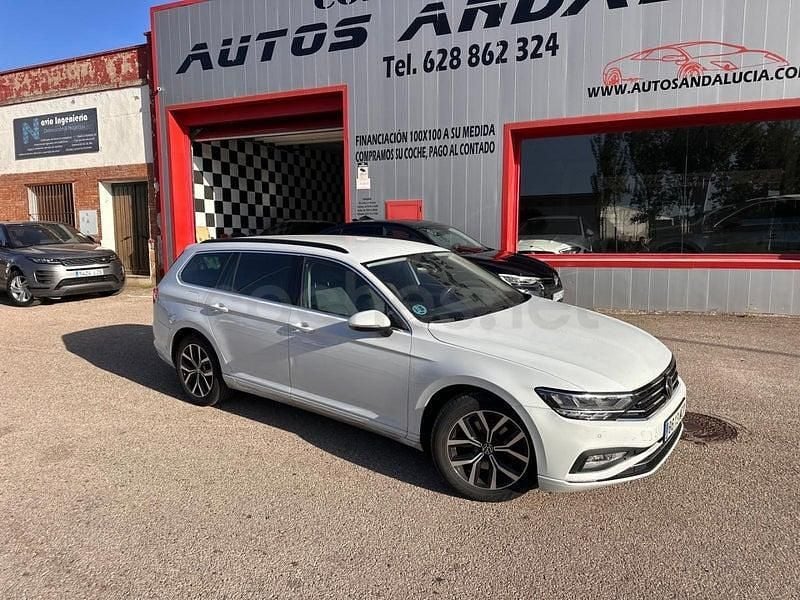 Usado VW Passat Executive 150 HP (110 kW) 2023 Branco Carrinha