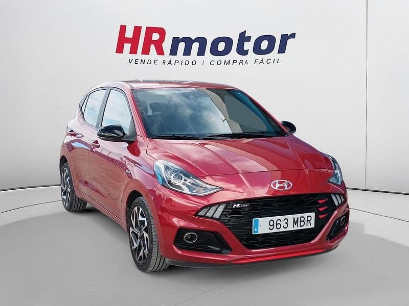 Usado Hyundai i10 N Line 84 CV (61 kW) 2022 Rojo Utilitario
