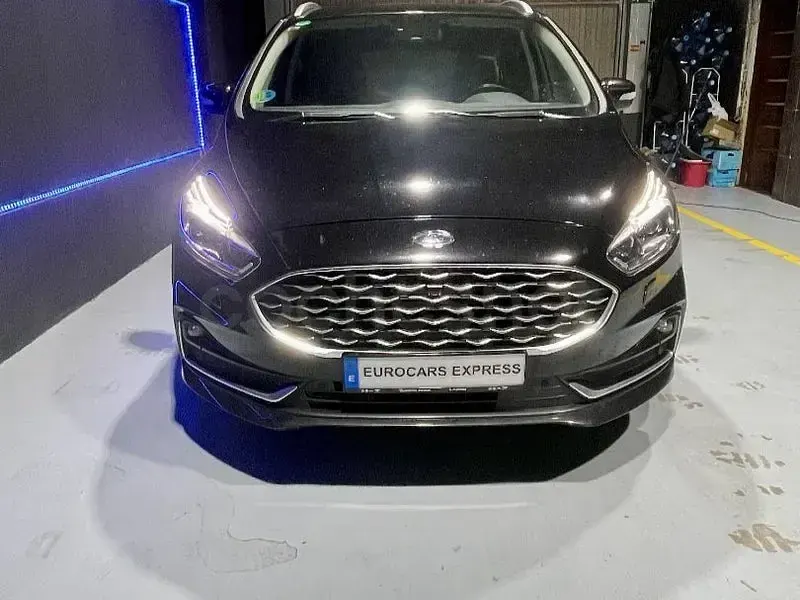 Usado Ford S-MAX Vignale 190 CV (139 kW) 2023 Negro Monovolumen