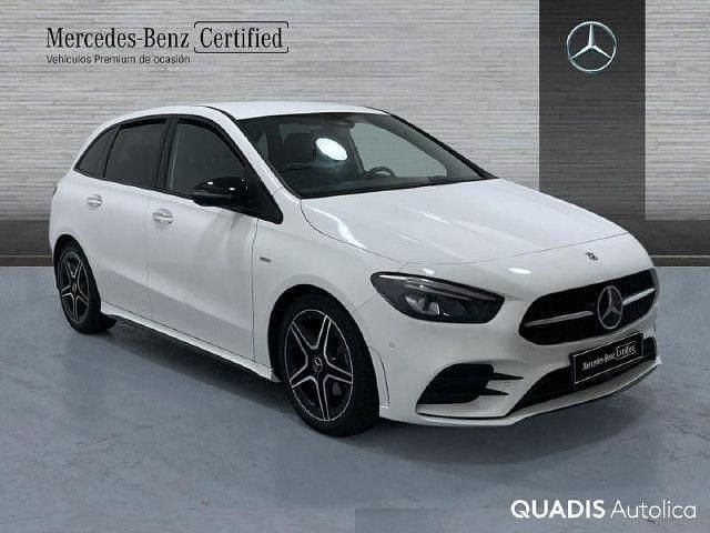 Usado Mercedes B200 150 CV (110 kW) 2022 Blanco polar Monovolumen