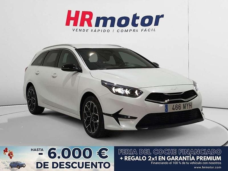 Blanco Usado 2025 Kia Ceed Style Utilitario | 19.410 € (Precio justo) - Imagen 1/4
