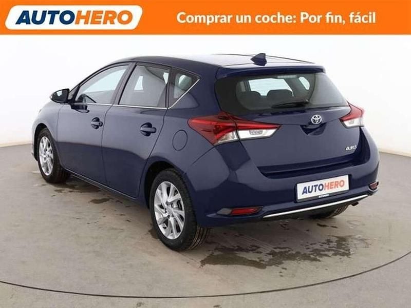 Usado Toyota Auris Active 90 CV (66 kW) 2017 Azul Utilitario