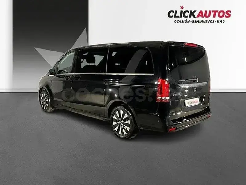 Usado Mercedes V220 Avantgarde 163 CV (119 kW) 2023 Negro Monovolumen