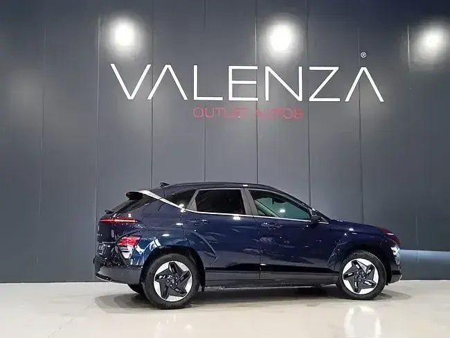 Usado Hyundai Kona 98 kW (134 CV) 2025 Azul SUV