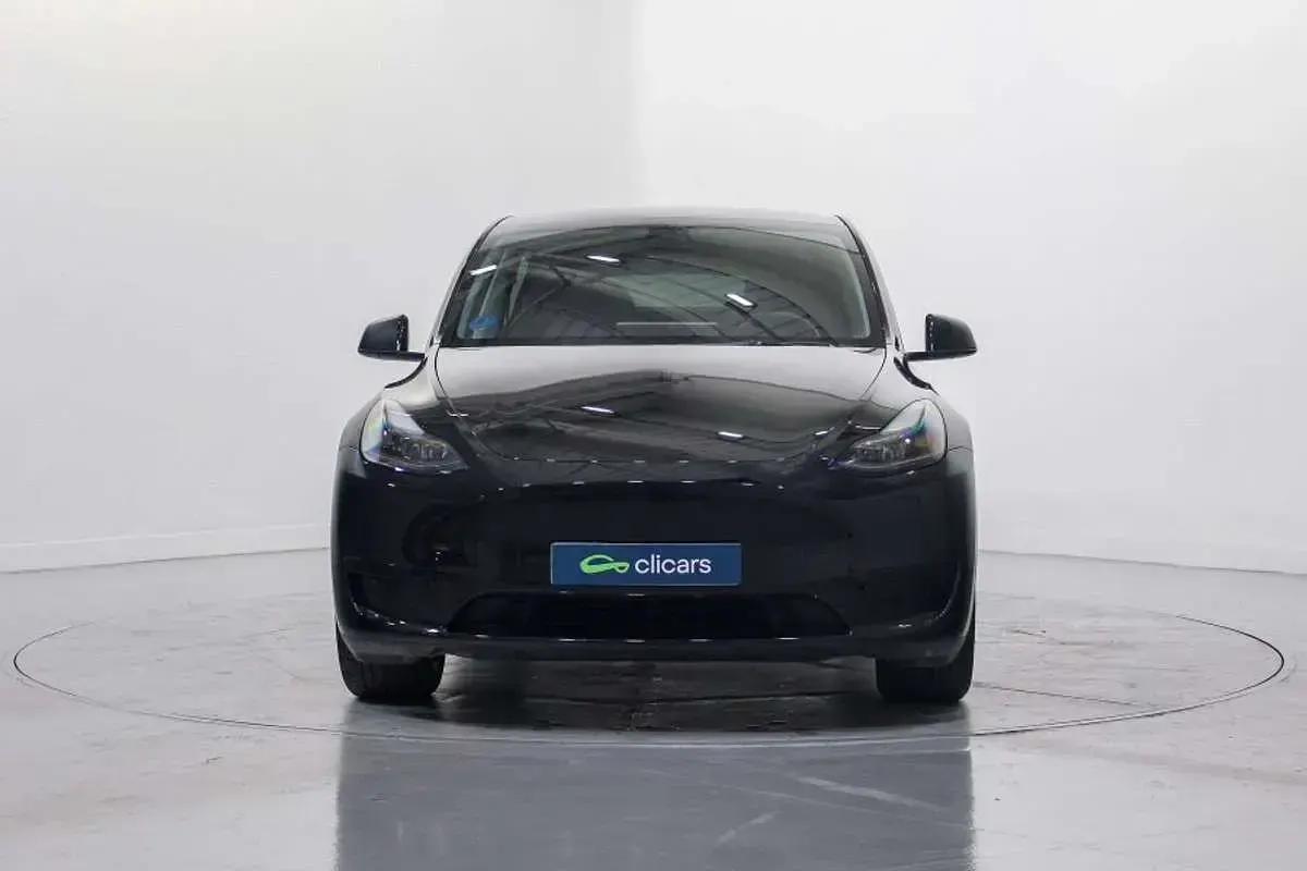Usado Tesla Model Y RWD 188 kW (256 HP) 2023 Preto SUV