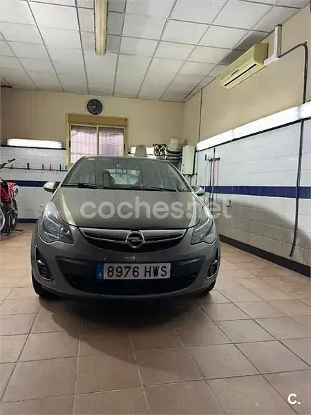 Usado Opel Corsa Expression 75 CV (55 kW) 2014 Beige Utilitario