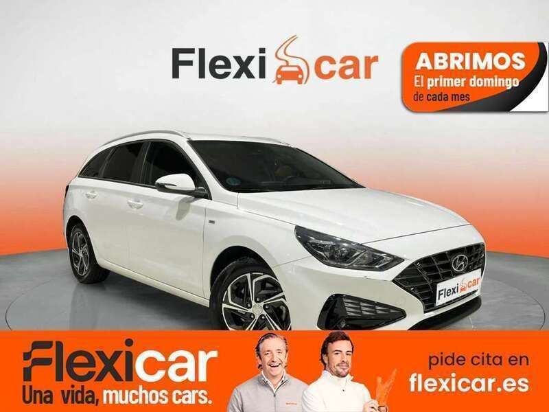 Blanco Usado 2023 Hyundai i30 Familiar | 17.690 € (Precio justo) - Imagen 1/3