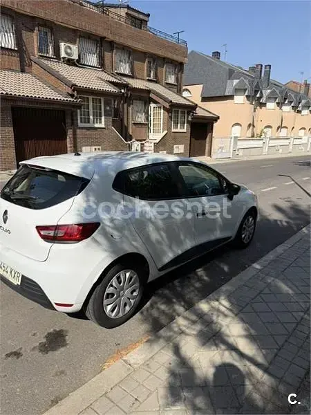Usado Renault Clio IV Business 90 CV (66 kW) 2019 Blanco Berlina