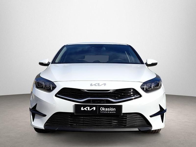 Nuevo Kia Ceed 140 CV (102 kW) 2025 Blanco Utilitario