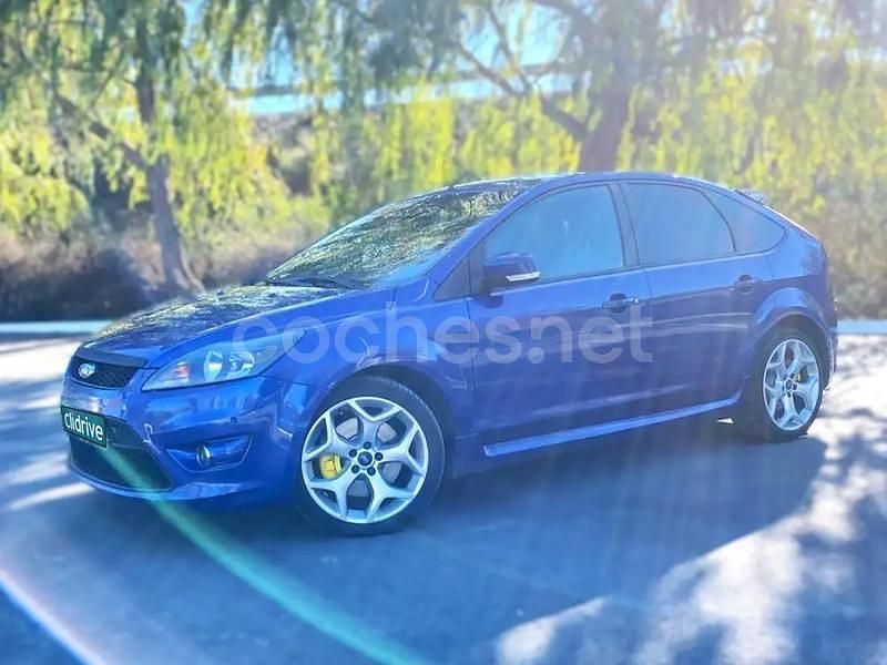 Usado Ford Focus ST 225 CV (165 kW) 2008 Azul Berlina