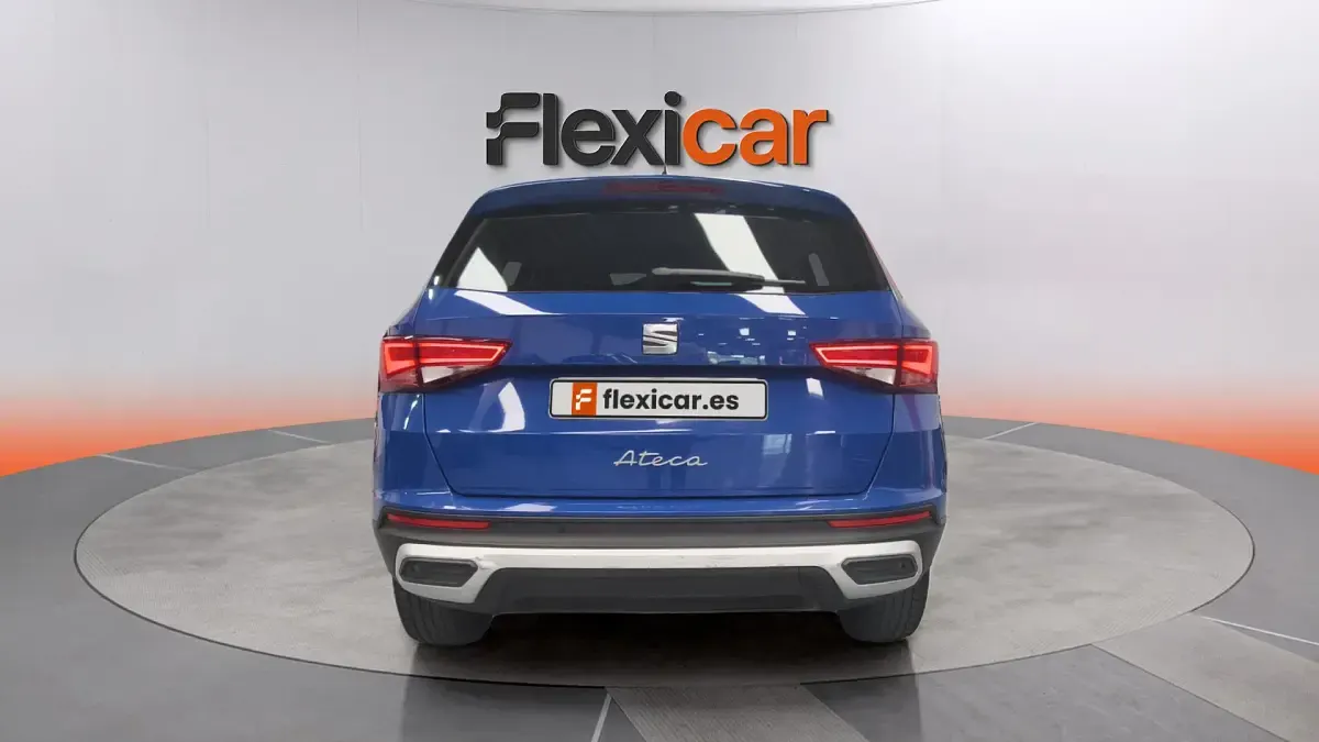 Usado Seat Ateca Style 116 CV (85 kW) 2022 Azul SUV