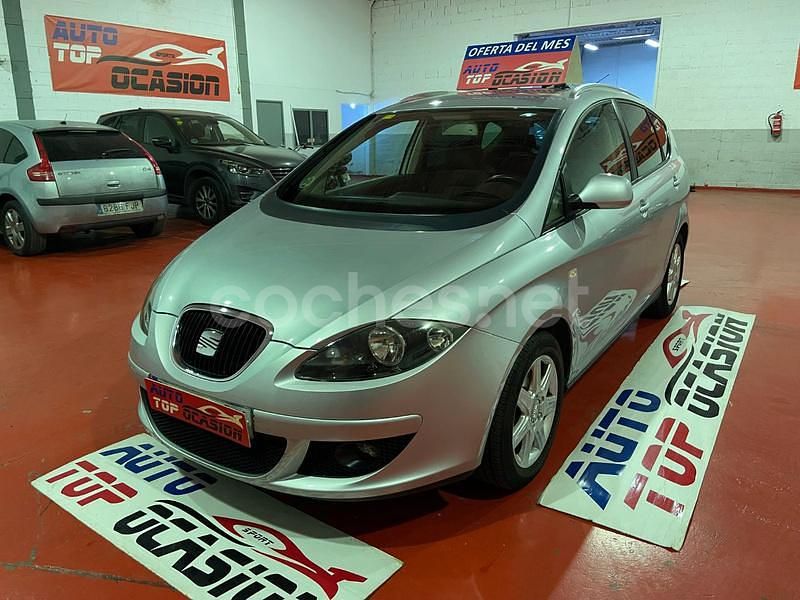 Gris / plata Usado 2008 Seat Altea XL Monovolumen | 7499 € (Un poco caro) - Imagen 1/4