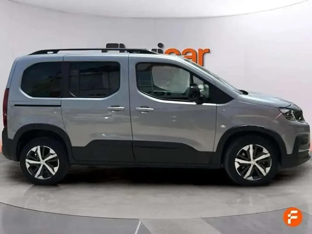 Usado Peugeot Rifter 102 CV (75 kW) 2022 Gris Monovolumen