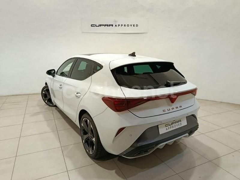 Usado Cupra Leon 150 CV (110 kW) 2024 Blanco Familiar