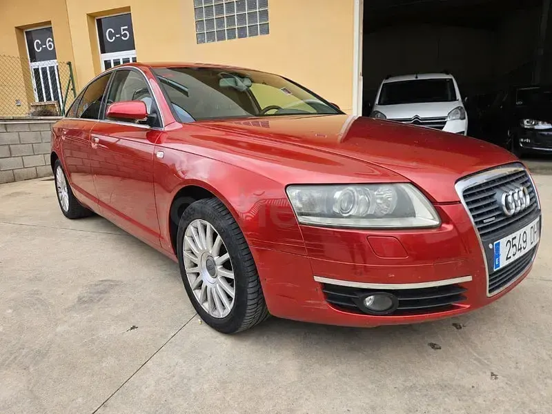 Usado Audi A6 255 CV (187 kW) 2005 Naranja Berlina