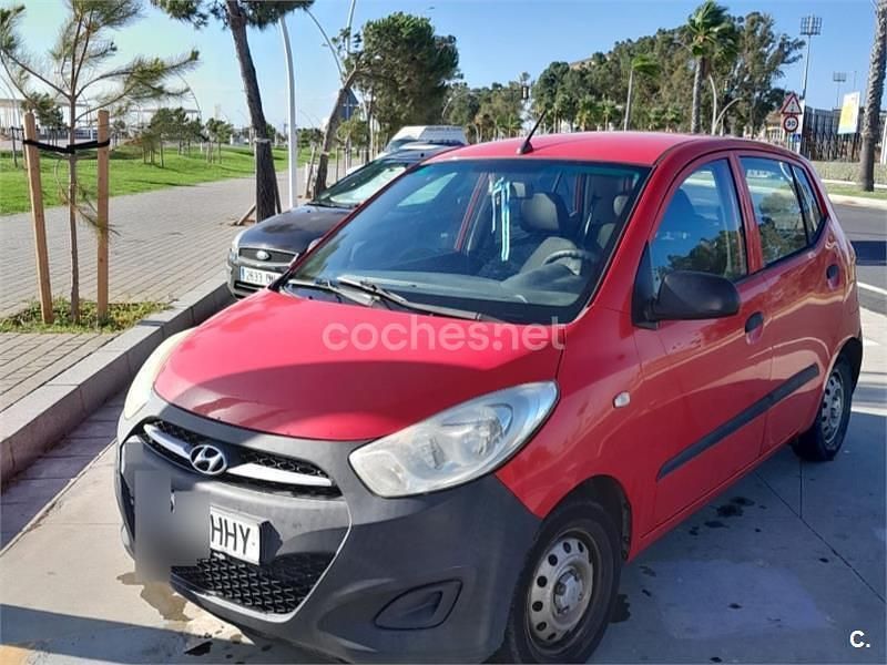 Rojo Usado 2012 Hyundai i10 Classic Utilitario | 3700 € (Precio justo) - Imagen 1/4