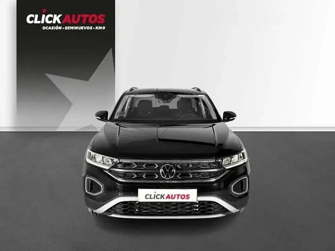Begagnad VW T-Roc Life 110 HK (80 kW) 2022 Svart SUV