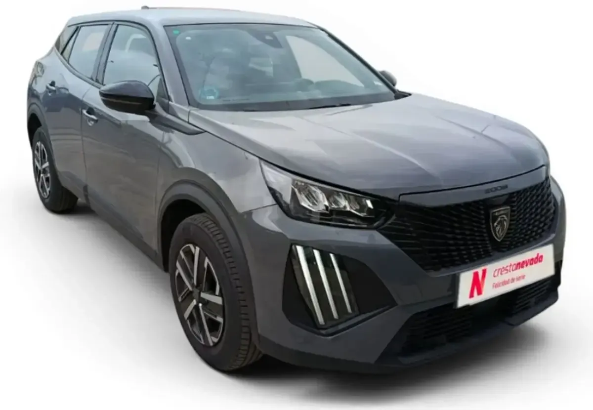 Usado Peugeot 2008 Active 101 CV (74 kW) 2023 Gris SUV