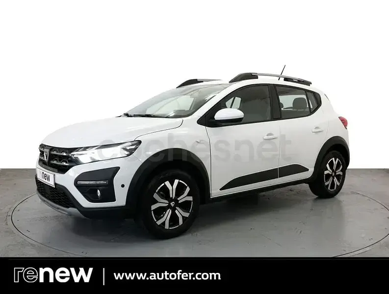 Usado Dacia Sandero Comfort 101 CV (74 kW) 2022 Blanco Berlina