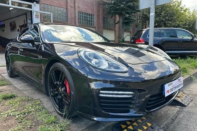 Usado Porsche Panamera Turbo Executive 519 CV (381 kW) 2015 Berlina