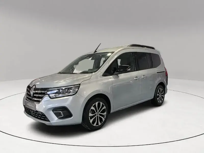 Usado Renault Kangoo Techno 95 CV (69 kW) 2023 Gris / plata Monovolumen
