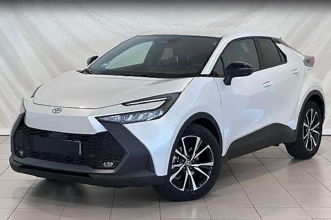 Usado 2024 Toyota C-HR+ Advance SUV | 29.300 € - Imagen 1/4