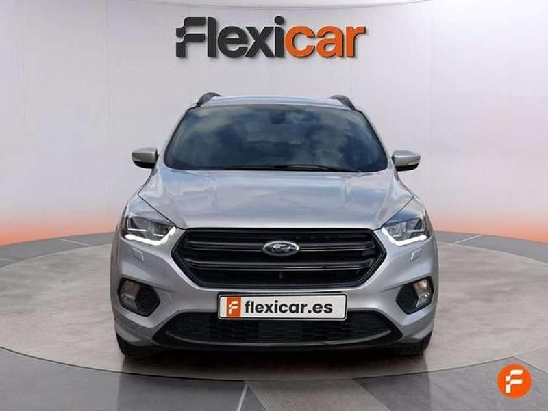 Usado Ford Kuga ST-Line 150 CV (110 kW) 2019 Gris SUV