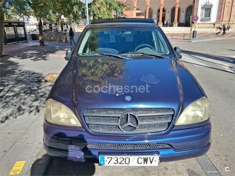 Azul Usado 1999 Mercedes ML320 SUV | 1500 € (Super precio) - Imagen 1/4