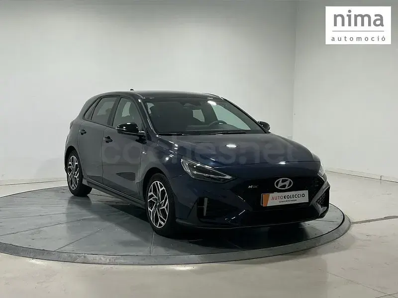 Usado Hyundai i30 N Line 100 CV (73 kW) 2025 Azul Berlina