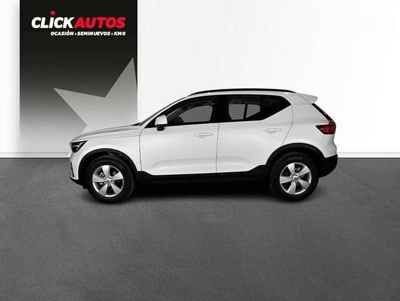 Usado Volvo XC40 129 CV (94 kW) 2024 Blanco SUV