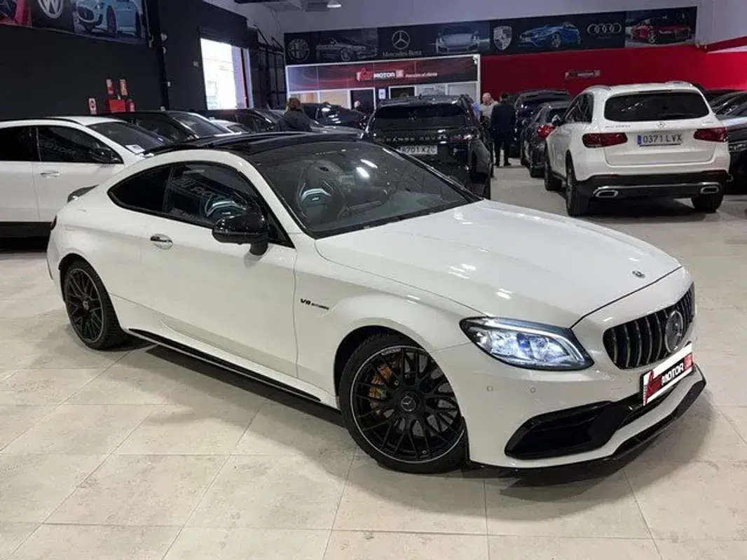 Käytetty Mercedes C63 AMG AMG 510 HP (375 kW) 2022 Valkoinen Coupe - kaksiovinen