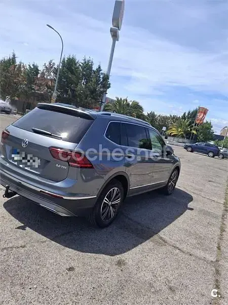 Usado VW Tiguan Allspace Advance 150 CV (110 kW) 2018 Gris / plata SUV