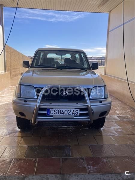 Gris / plata Usado 1999 Toyota Land Cruiser SUV | 17.000 € (Precio justo) - Imagen 1/4
