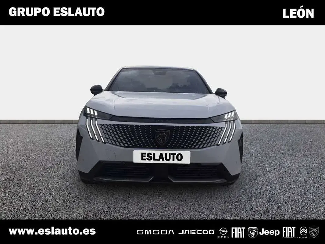 Usado Peugeot e-3008 GT 156 kW (213 CV) 2024 Blanco SUV