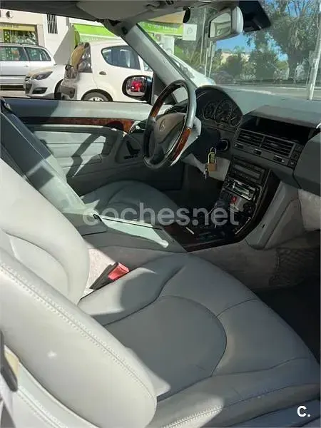 Usado Mercedes SL500 320 CV (235 kW) 1998 Azul Descapotable