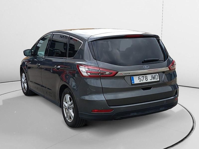 Usado Ford S-MAX Titanium S 150 CV (110 kW) 2016 Gris Monovolumen