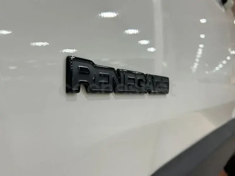Occasion Jeep Renegade Night Eagle 120 PK (88 kW) 2022 Wit SUV