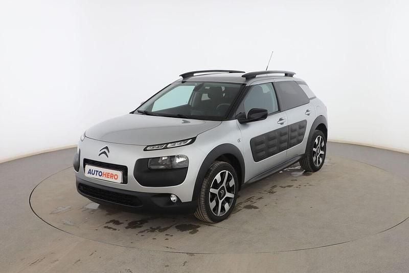 Usado Citroën C4 Shine 100 CV (73 kW) 2016 Plata SUV