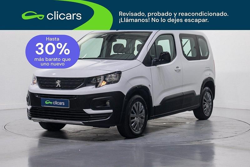 Usado Peugeot Rifter Active 100 CV (73 kW) 2022 Negro Monovolumen