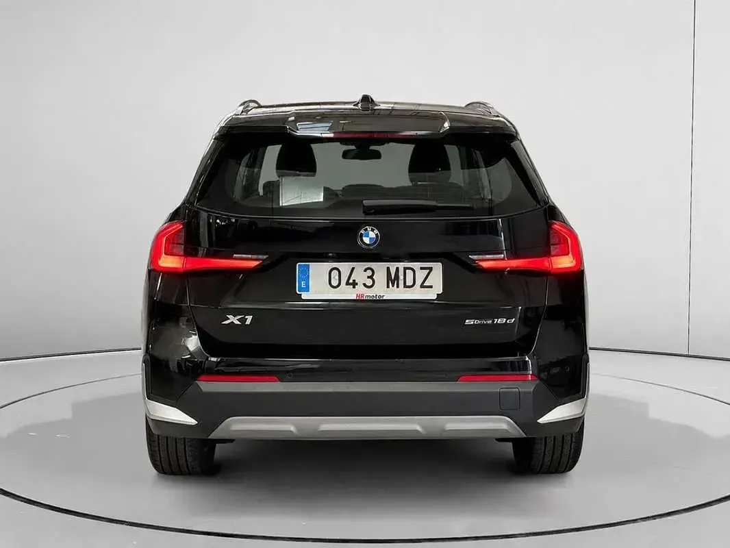 Usado BMW X1 Comfort Edition 150 CV (110 kW) 2023 Negro SUV