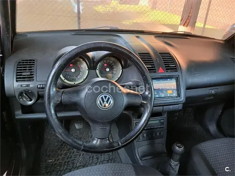 Usado VW Lupo Trendline 75 CV (55 kW) 2001 Negro Utilitario