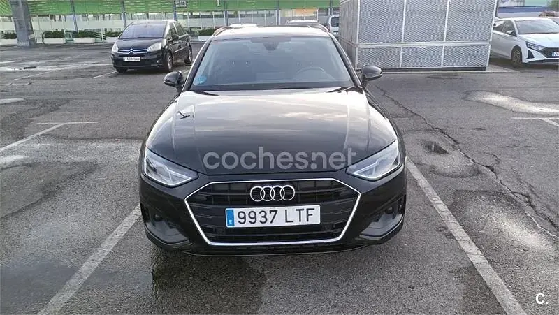 Usado Audi A4 163 CV (119 kW) 2019 Negro Familiar