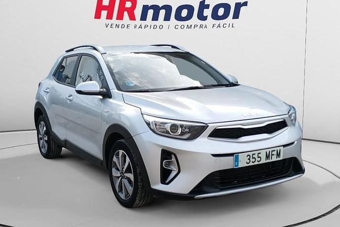 Usado 2023 Kia Stonic SUV | 13.540 € (Buen precio) - Imagen 1/4