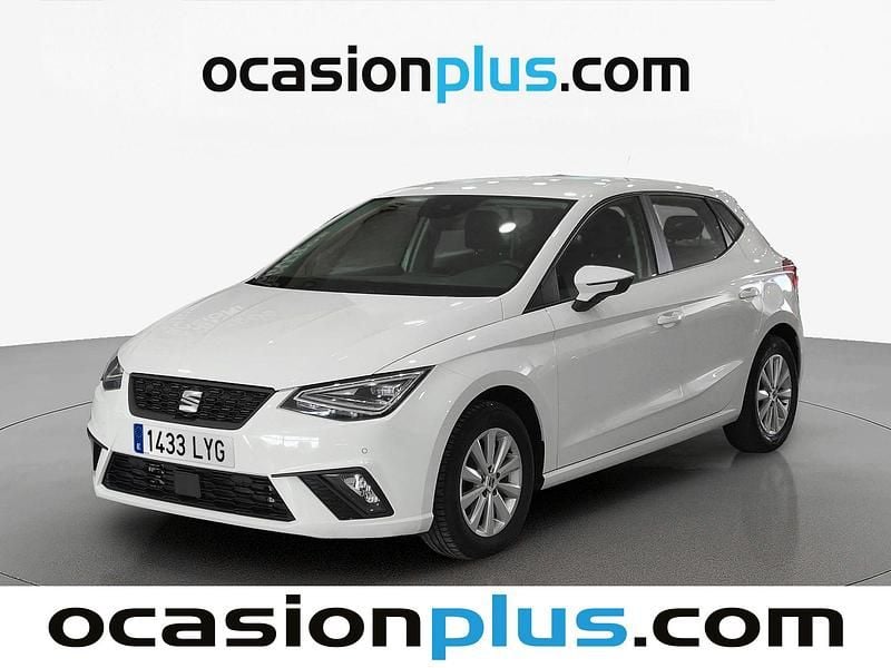 Usado Seat Ibiza Style Plus 110 CV (80 kW) 2022 Blanco Utilitario