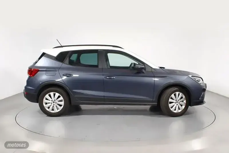 Usado Seat Arona Style 115 CV (84 kW) 2025 Blanco SUV