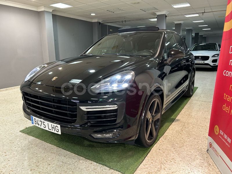 Negro Usado 2016 Porsche Cayenne GTS SUV | 34.999 € - Imagen 1/4