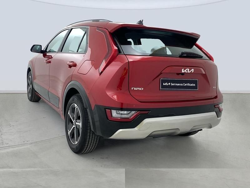 Usado Kia Niro 129 CV (94 kW) 2025 Blanco SUV