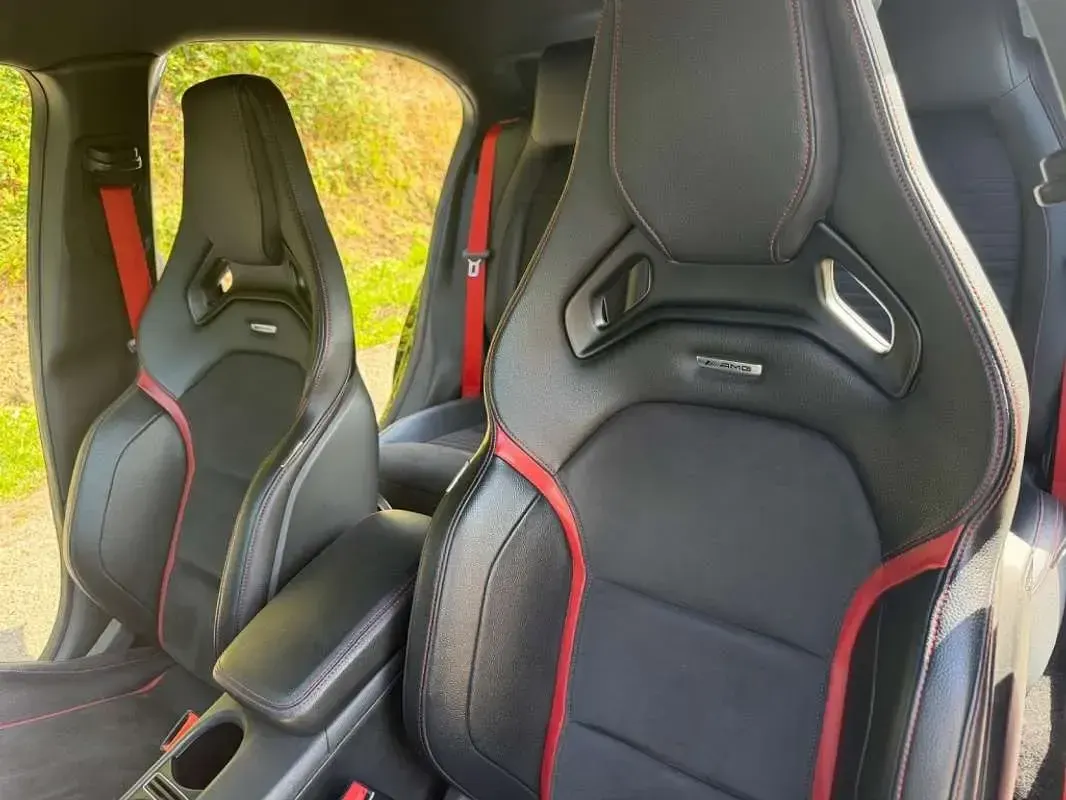 Usado Mercedes A45 AMG AMG 360 CV (264 kW) 2014 Negro Utilitario