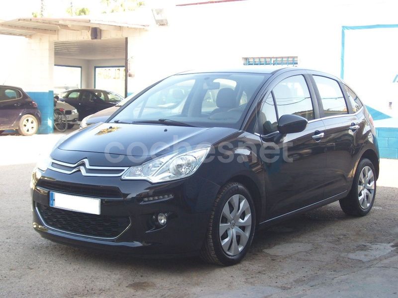 Usado Citroën C3 PureTech 82 CV (60 kW) 2015 Negro Utilitario